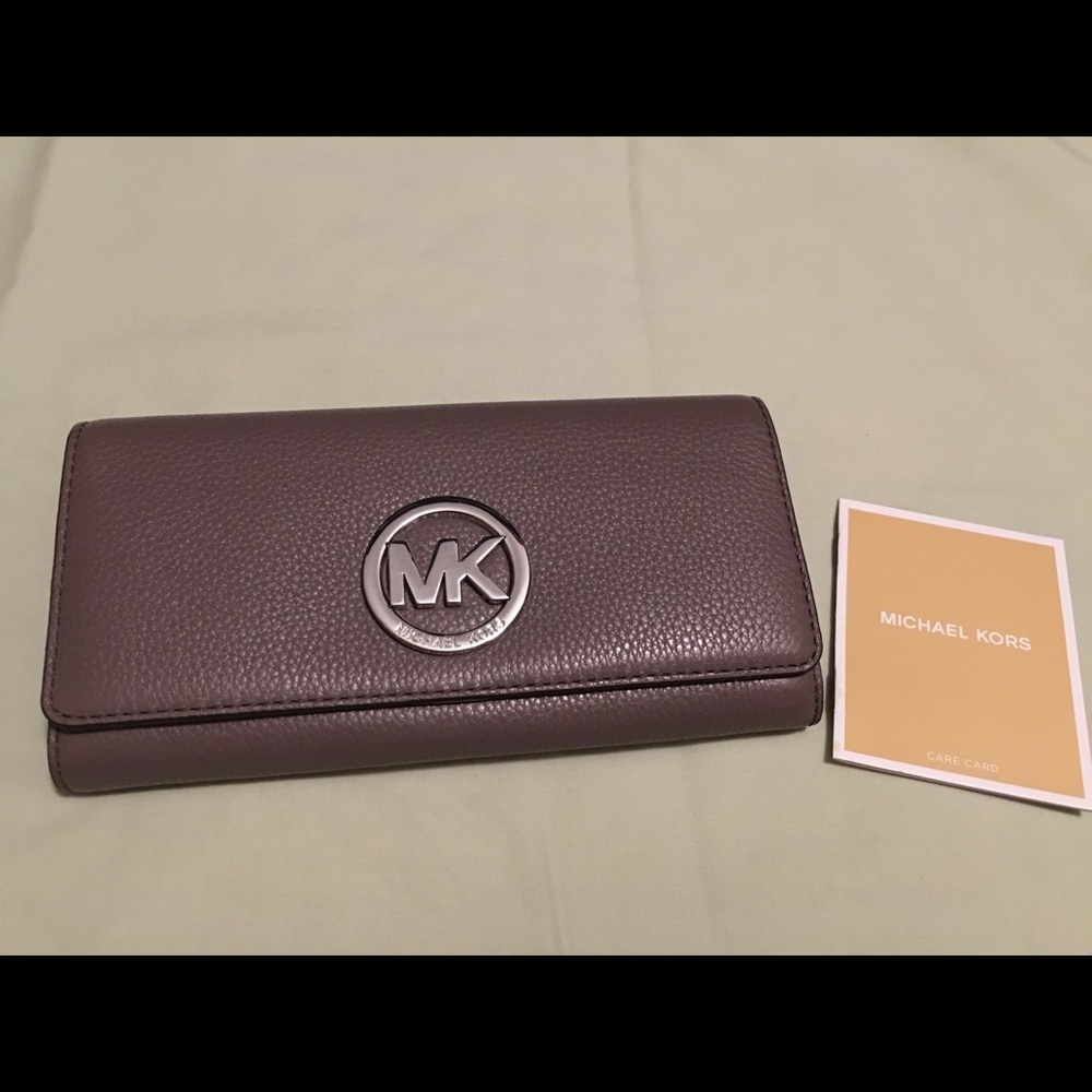 Michael Kors Fulton Wallet
